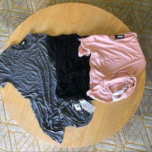 Bundle of 3 xs Reformation T-shirts and two bonus